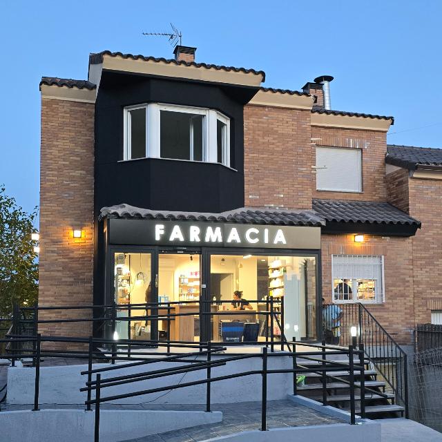 FARMACIA PINAR