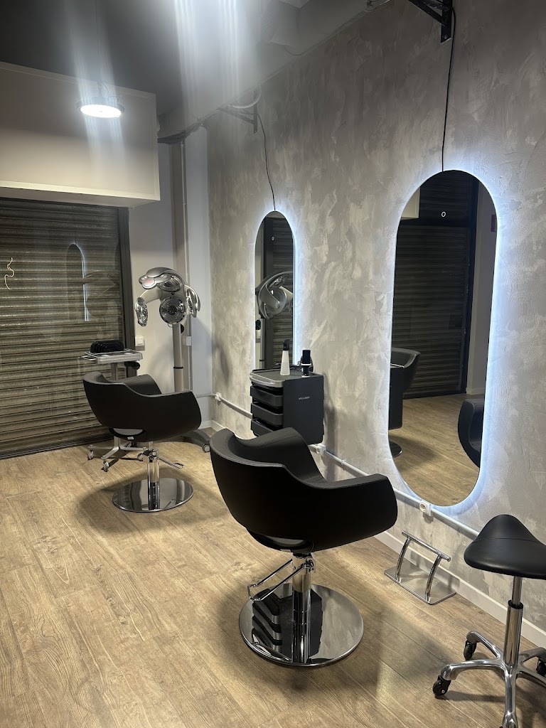 SUVi beauty loft space