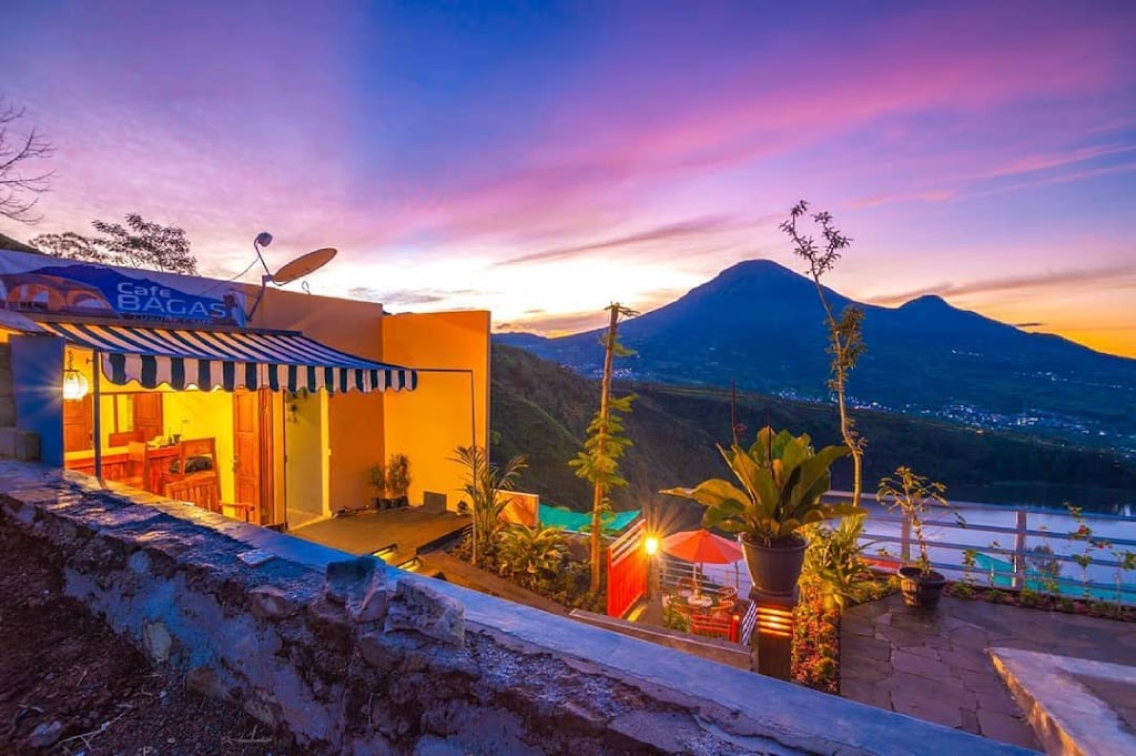 Camping Mewah Telaga Menjer