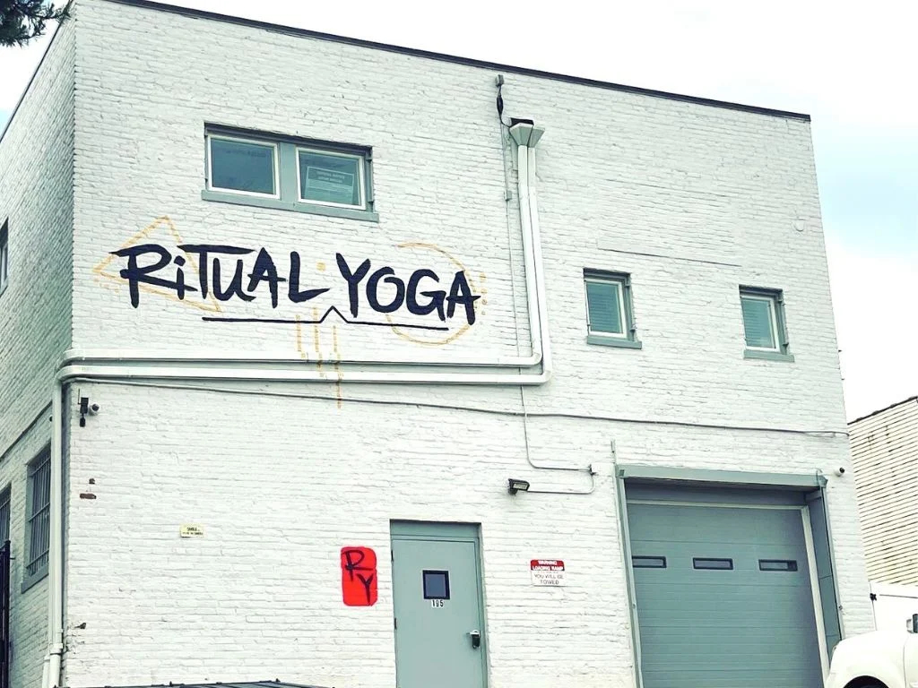  Ritual Yoga