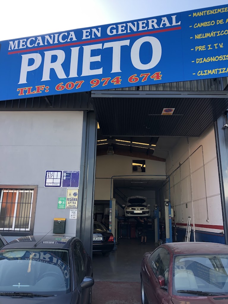 Talleres Prieto - Francisco Prieto Galvez — Exterior