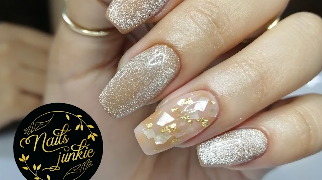 Nails Junkie