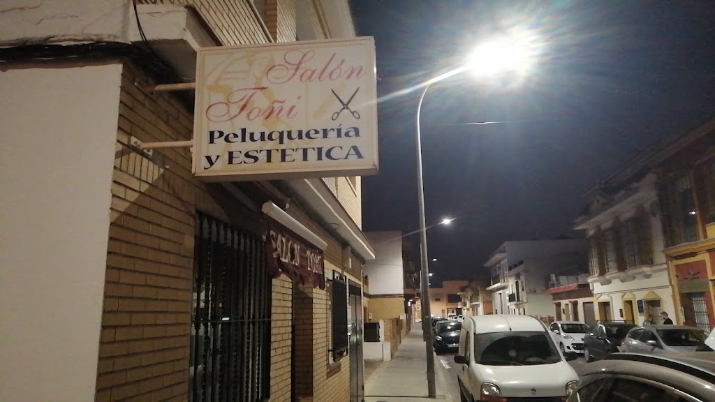 Salon Toni