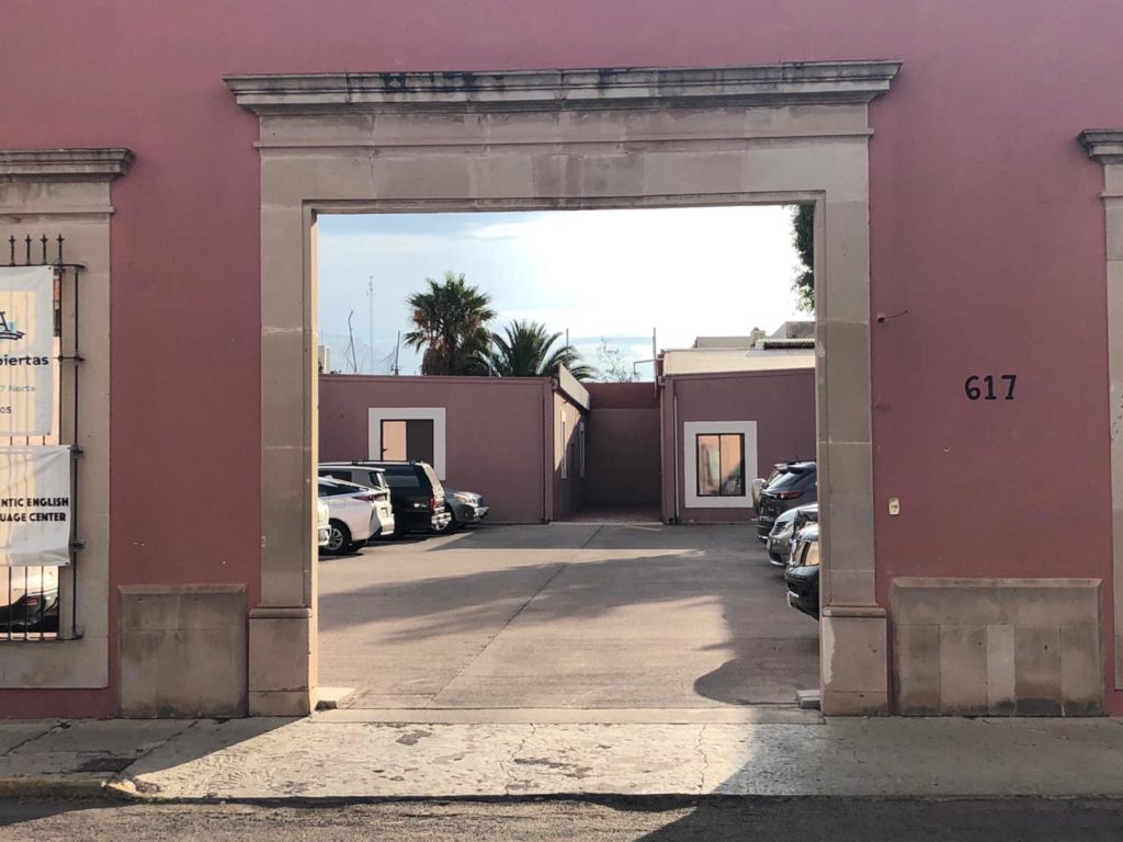 Escuela de Idiomas Authentic English