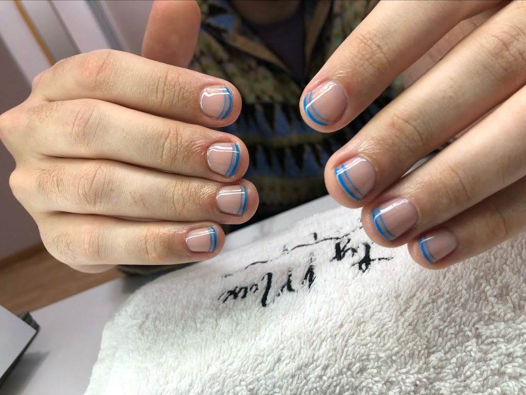Beauty Max nails