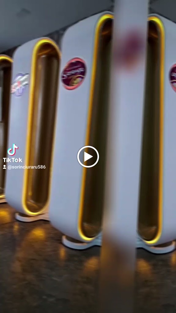 Cafeteria Cerveceria La Plaza — Del propietario