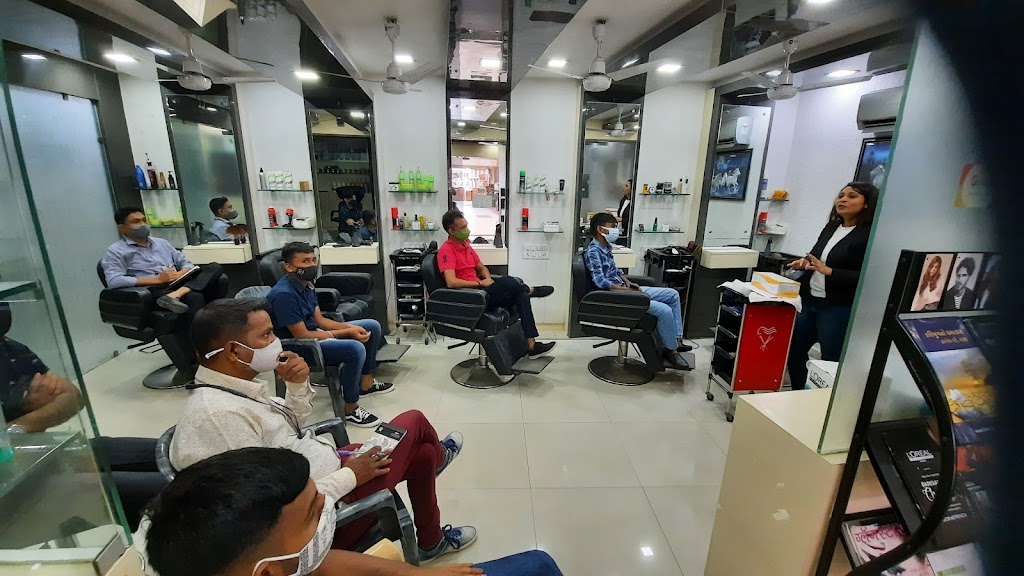 C3 Salon