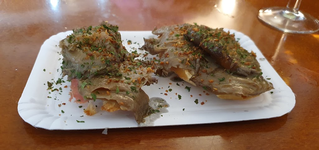 Txiki Bar — Comida y bebida