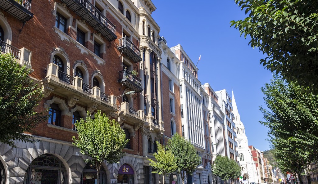 Residencias Moyua