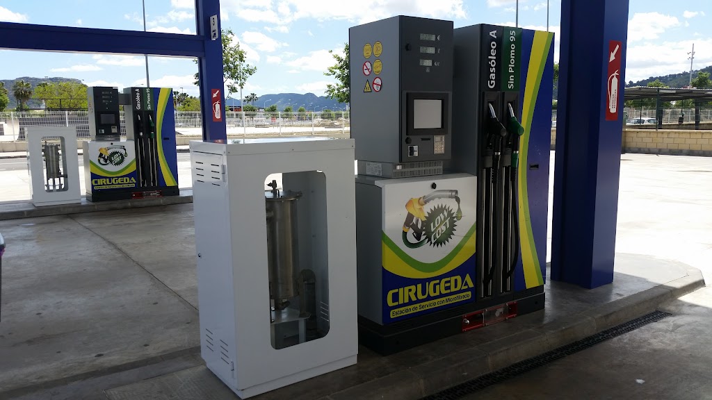 Gasolinera Cirugeda Xativa — Estacion de servicio