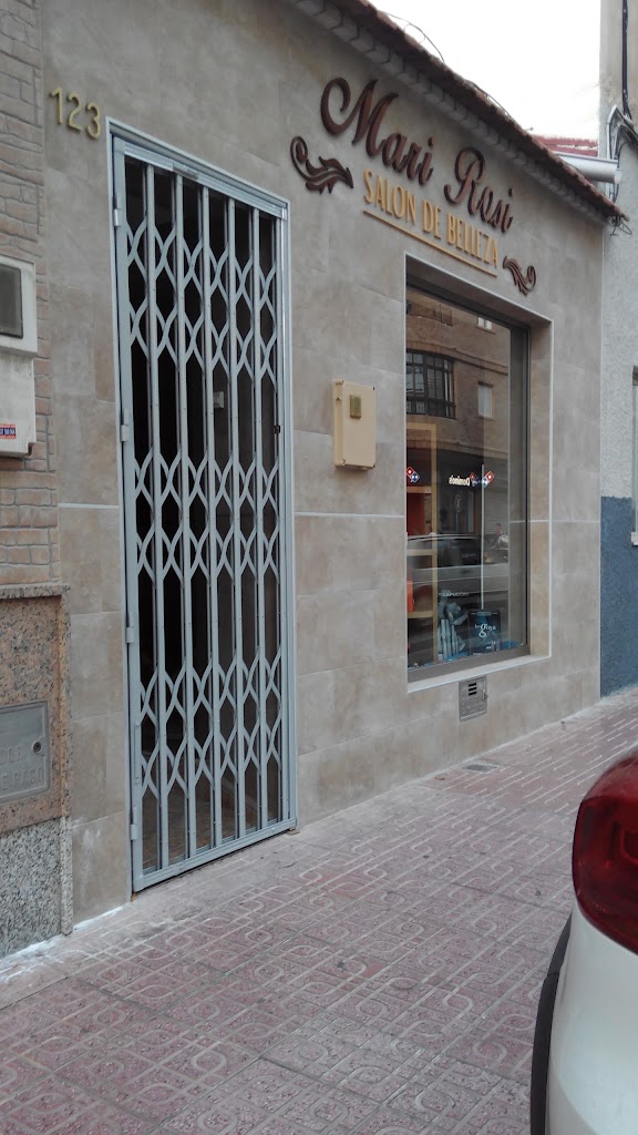 Salon De Belleza Mari Rosi y Barbara Gutierrez Estilista — Exterior