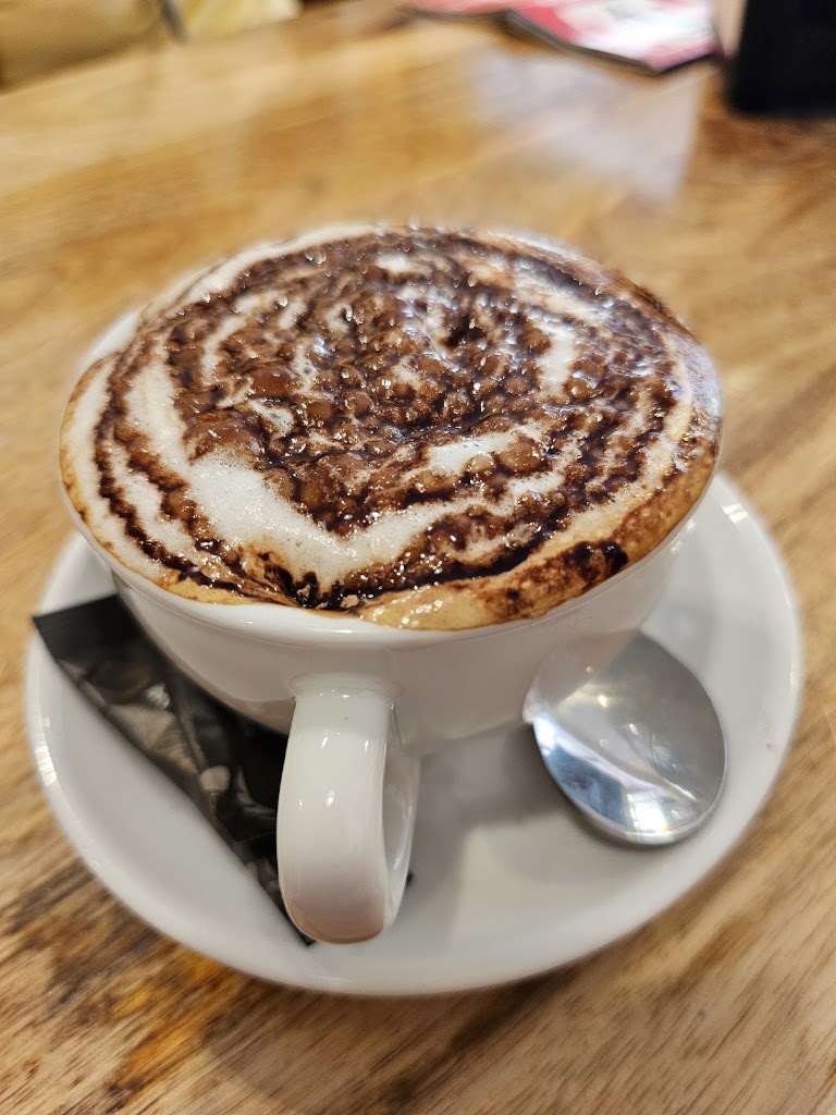 CAFE CAPUCCINO — Capuchino