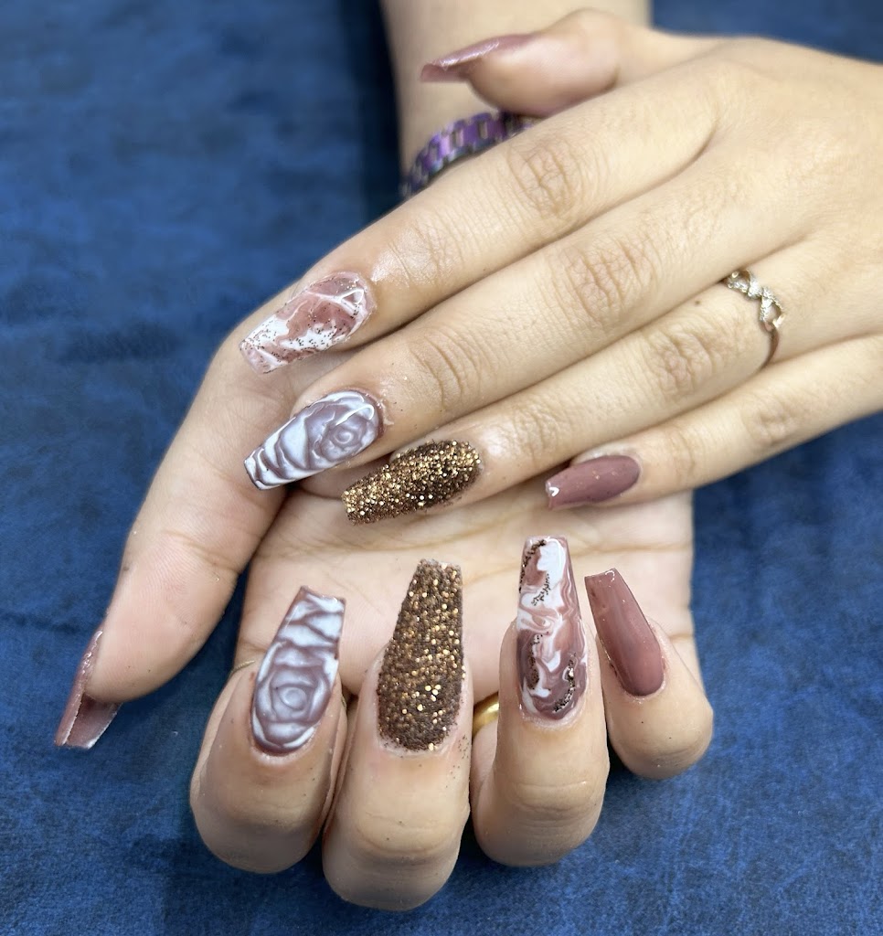 Magic Touch Salon Academy Nail Skin Makeup Only For Ladies