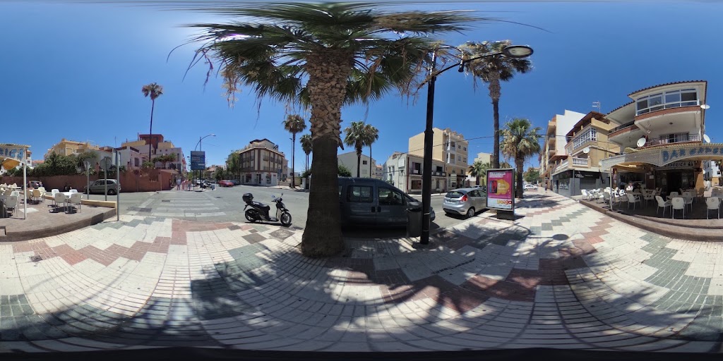 BAR CAPERICA — Street View y 360deg