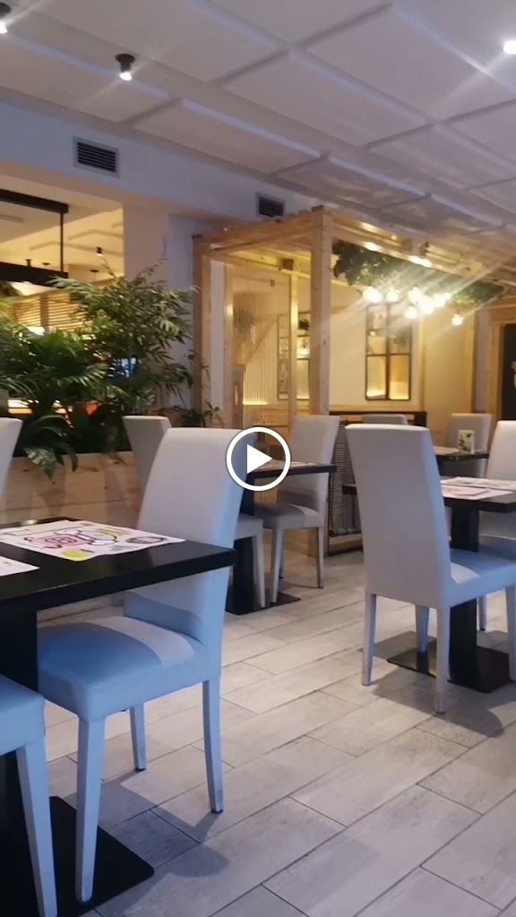 Ramen Kagura San Sebastian de los Reyes — Ambiente