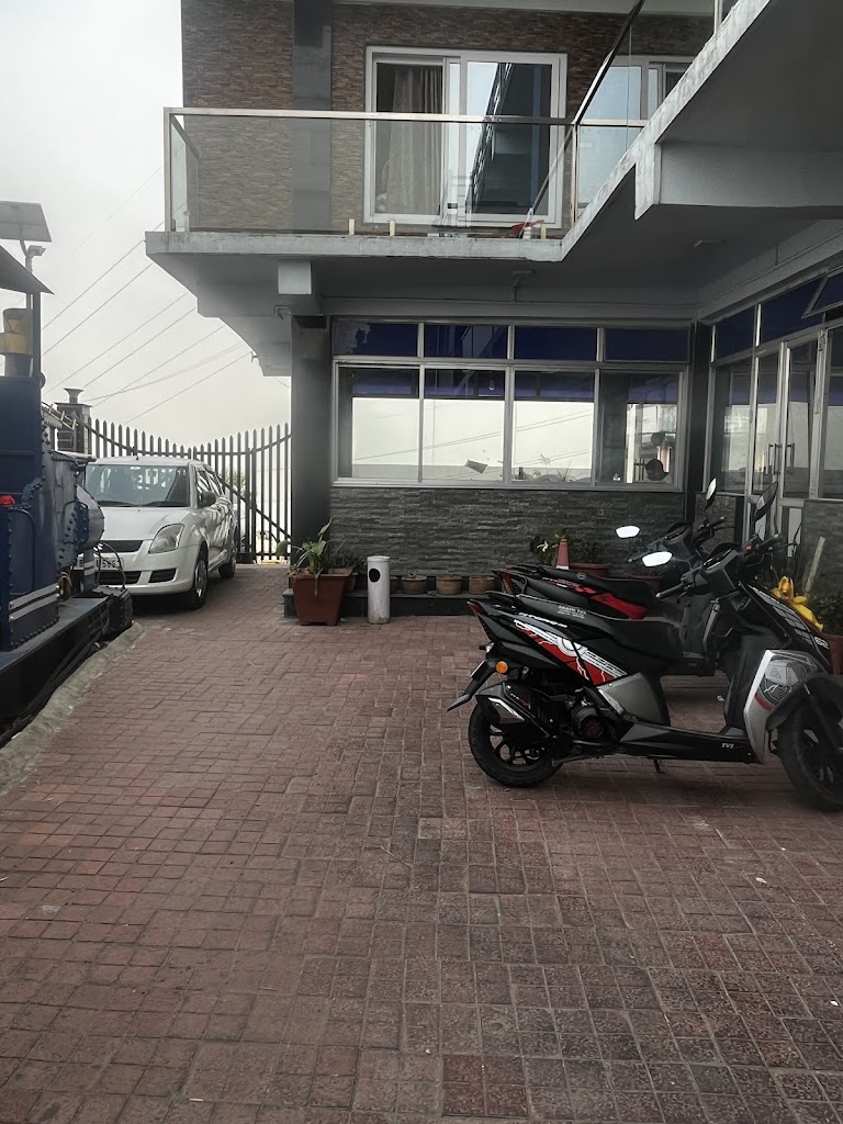 Paradise Point Hotel Restro