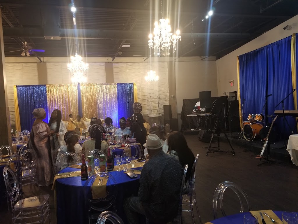 Deluxe Restaurant And Lounge