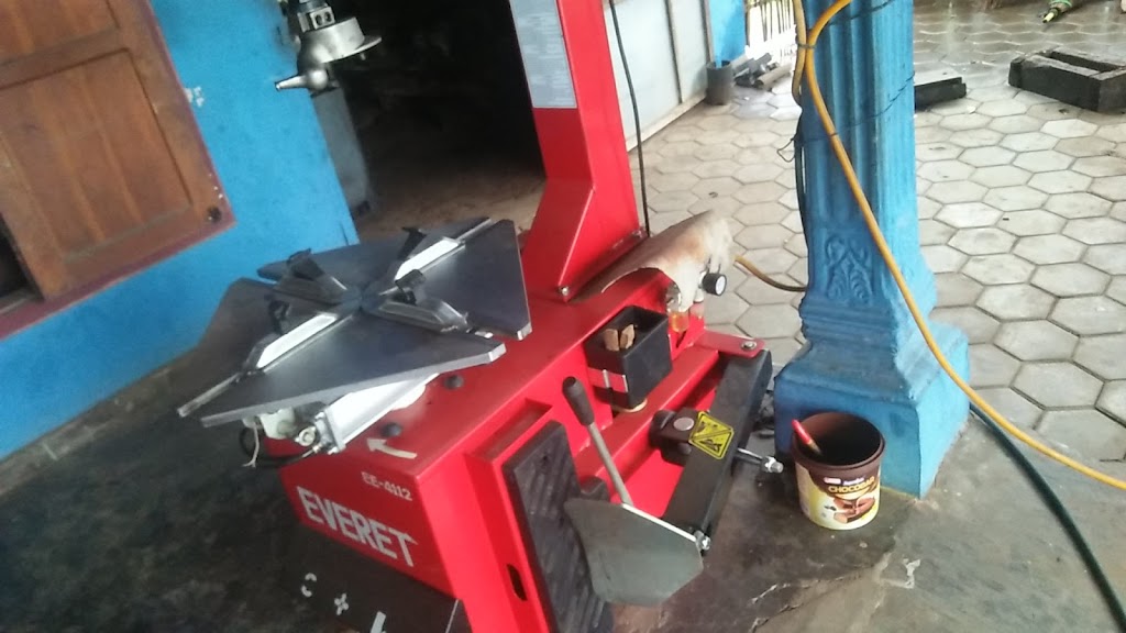 Tyre changer dan nitrogen