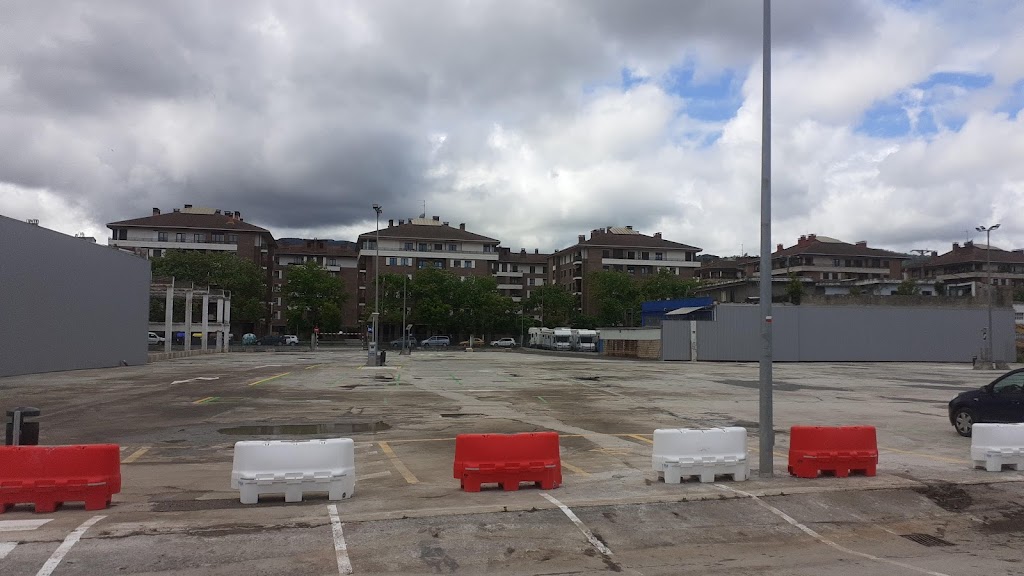Parking Hegoalde