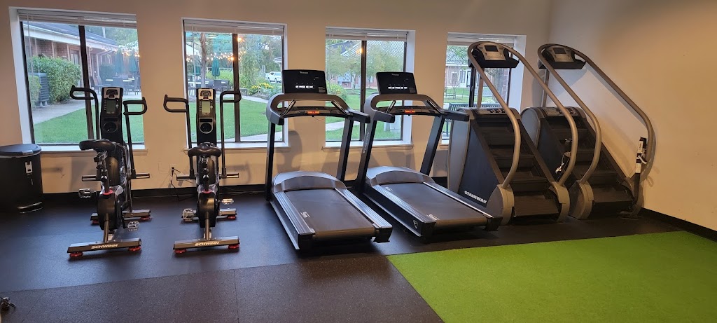  Three/2 Health & Fitness Studio LLC