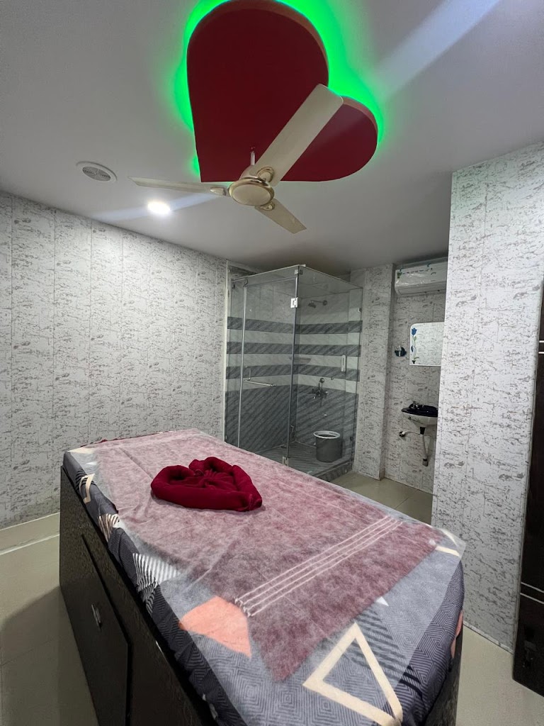 Smile Spa And Saloon