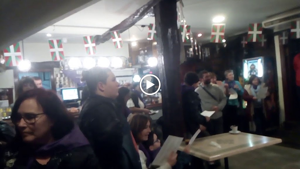 Restaurante Zugutzu — Videos