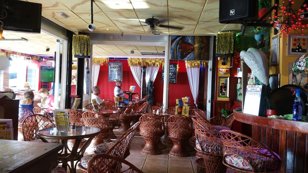 The Star Bar — Ambiente
