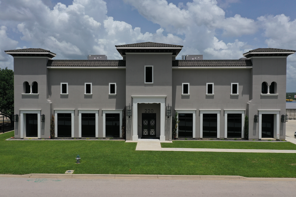  Di-Hard Fitness Studio