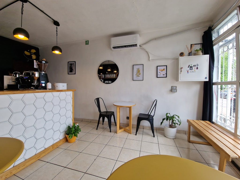 Segunda Mano / Cafe + Mocktail