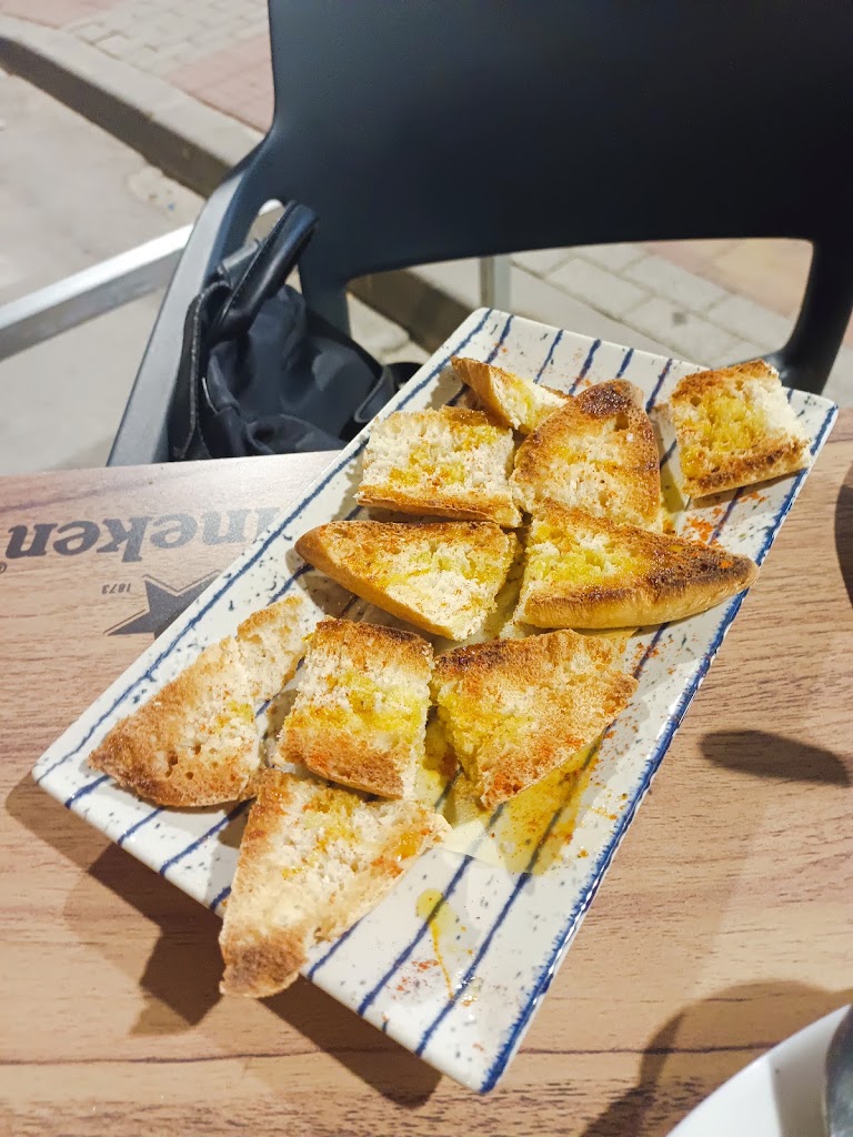El Rincon de mi Color — Comida y bebida