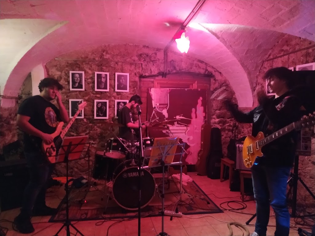 Lizard Cafe — Escenario