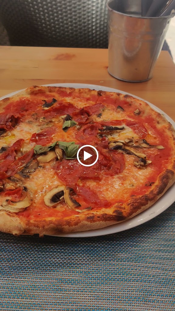 Da Eriselda Pizzeria — Videos