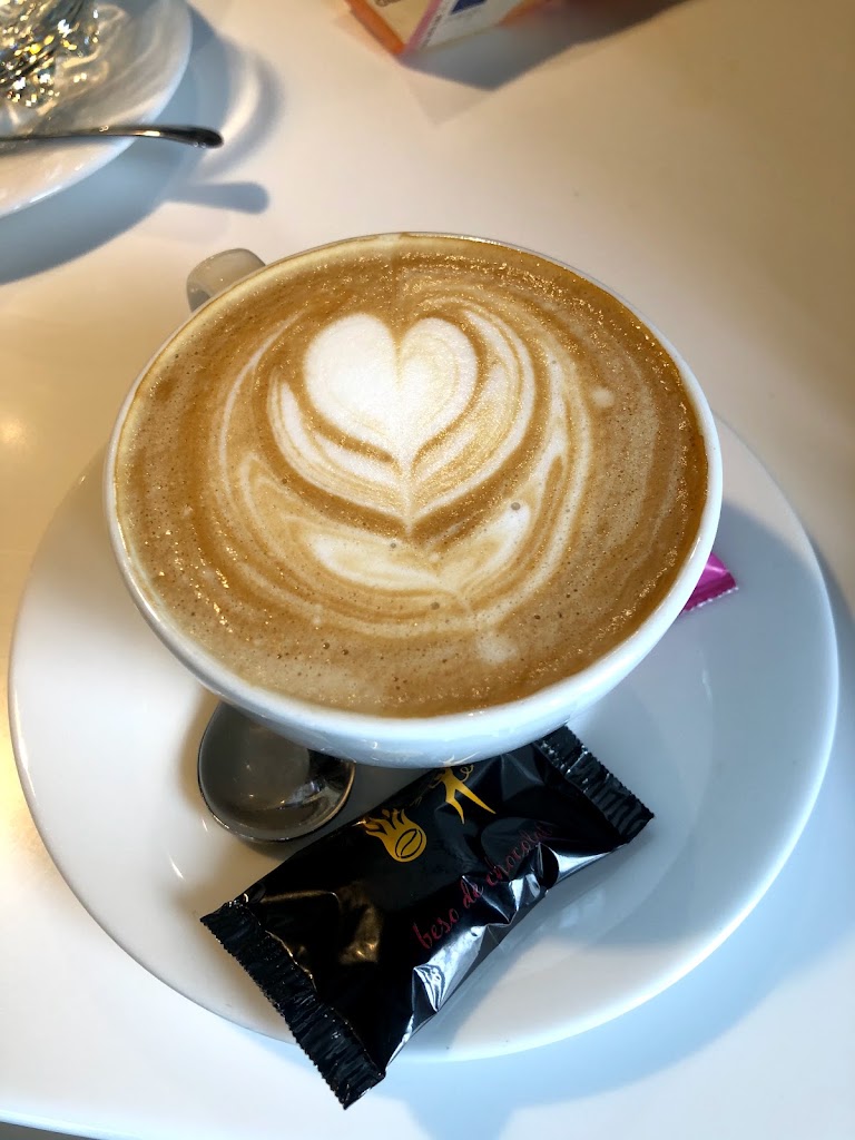 Cafeteria Saint Germain — Capuchino