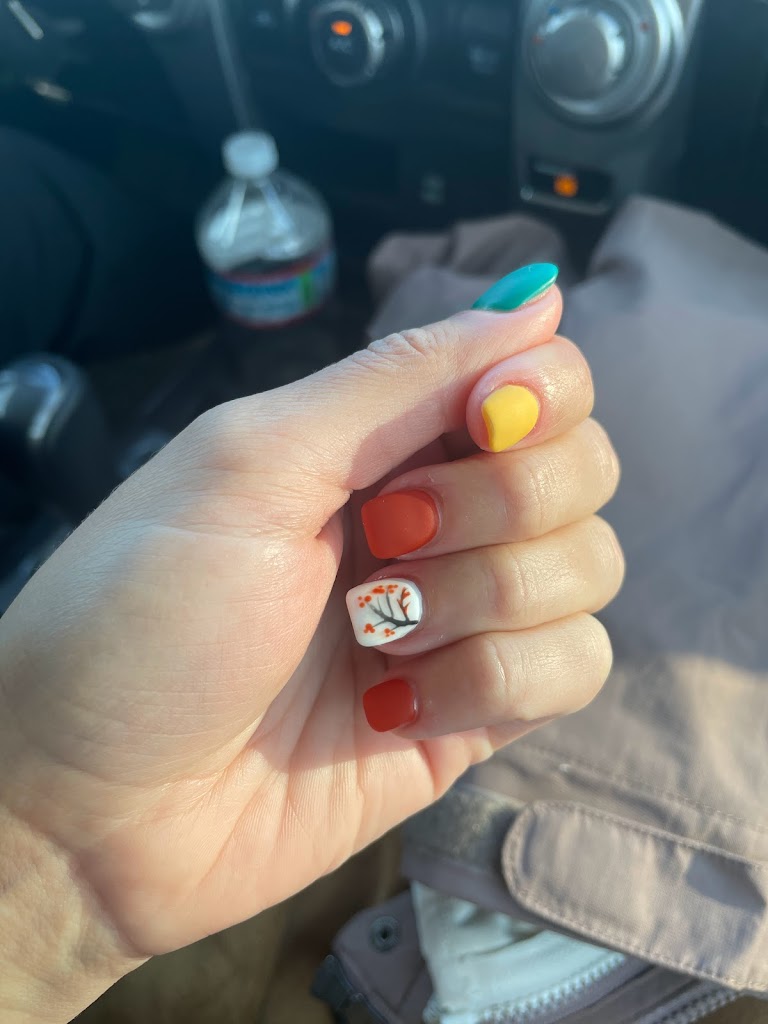 Alluring Nails - Anchorage, AK