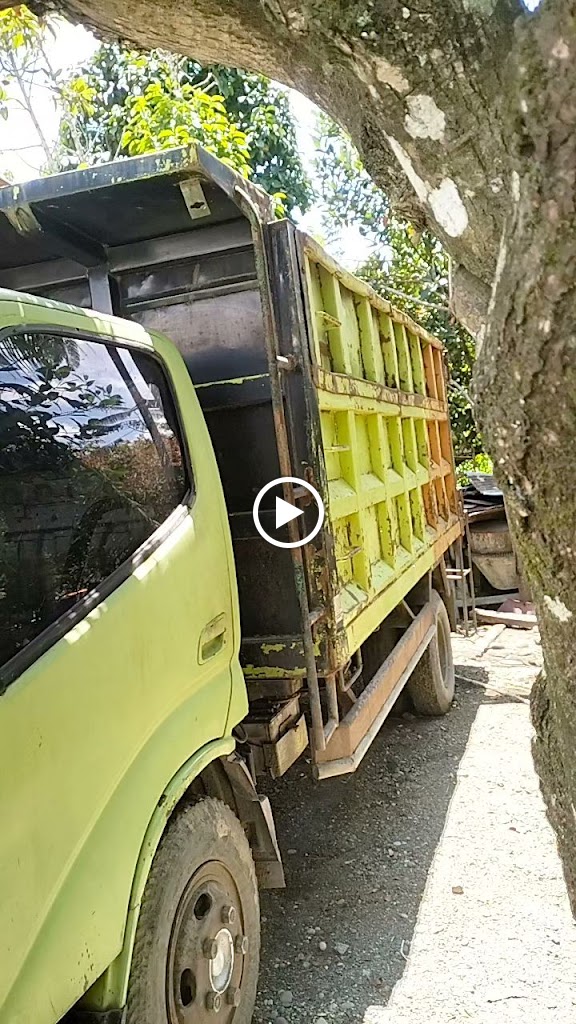 Bengkel cat mobil Ahmad