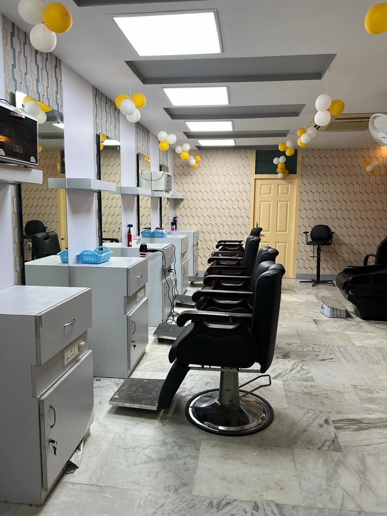 S4U Beauty Lounge Unisex Salon And Academy