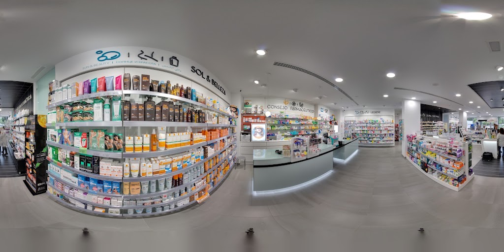 Farmacia Guadalmina 12 H. — Street View y 360deg