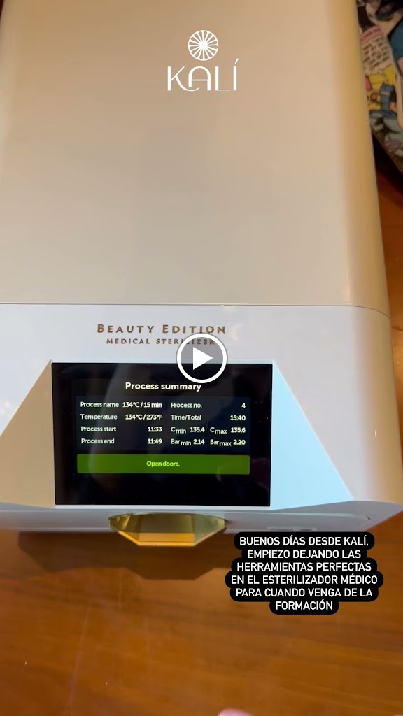 Kali Nails Beauty Academy — Del propietario