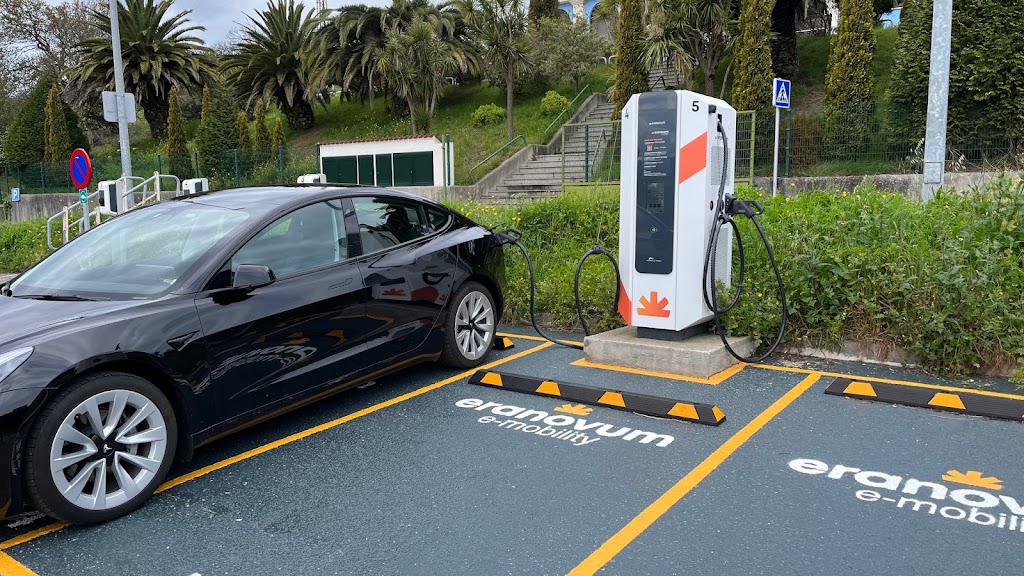Eranovum Charging Station