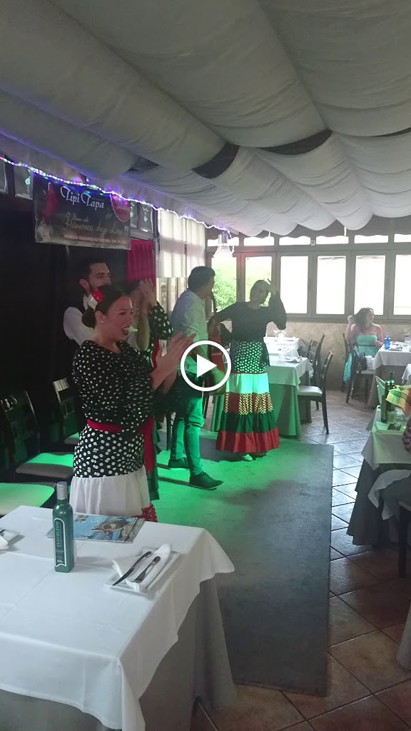 Restaurante Tipi Tapa - Carne a la Brasa — Ambiente