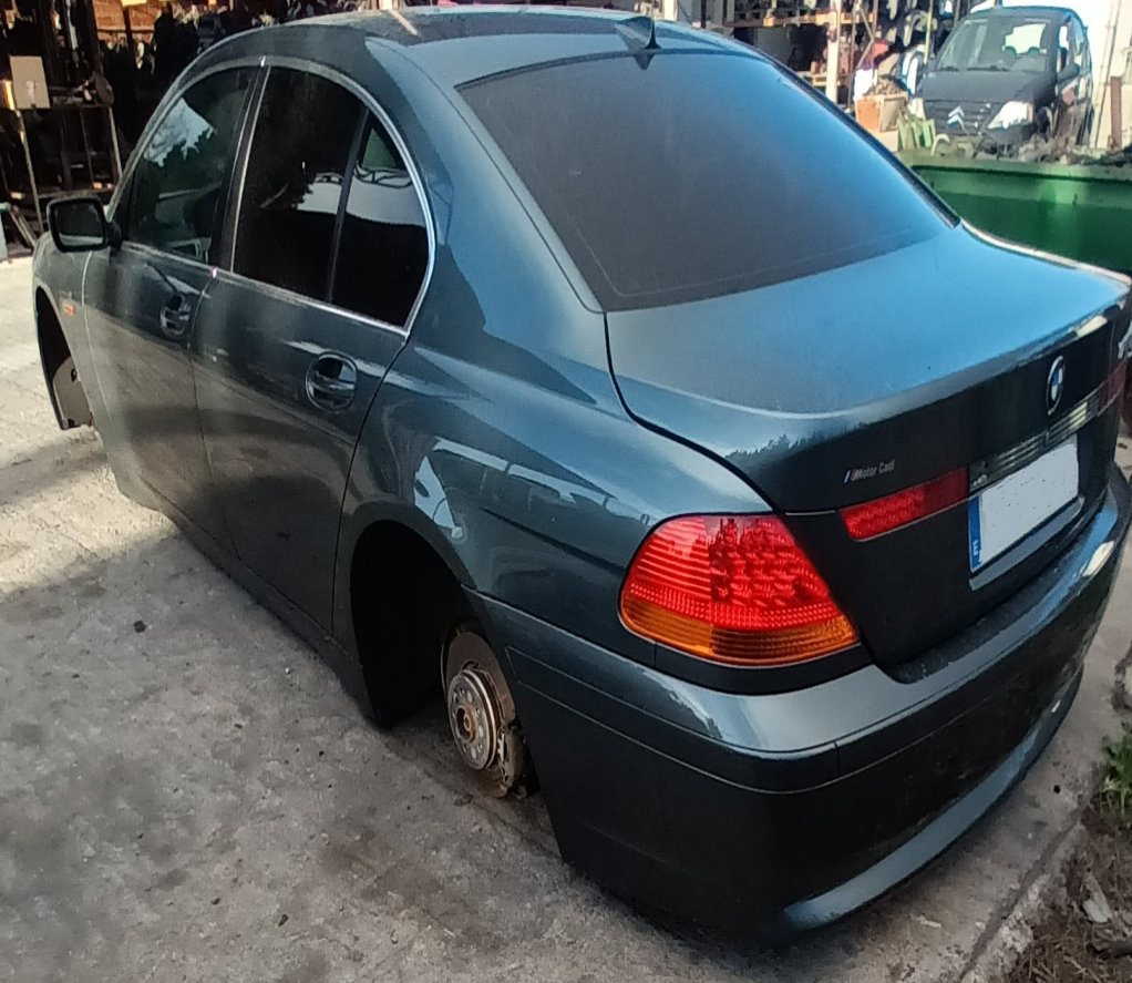 Autodesguaces Santrull Tarragona Reus Cambrils Salou recambios bajas — Del propietario