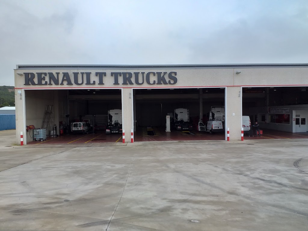 CST Tudela Renault Trucks — Exterior