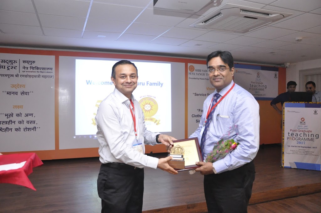Dr Santosh Singh Patel Eye Doctor