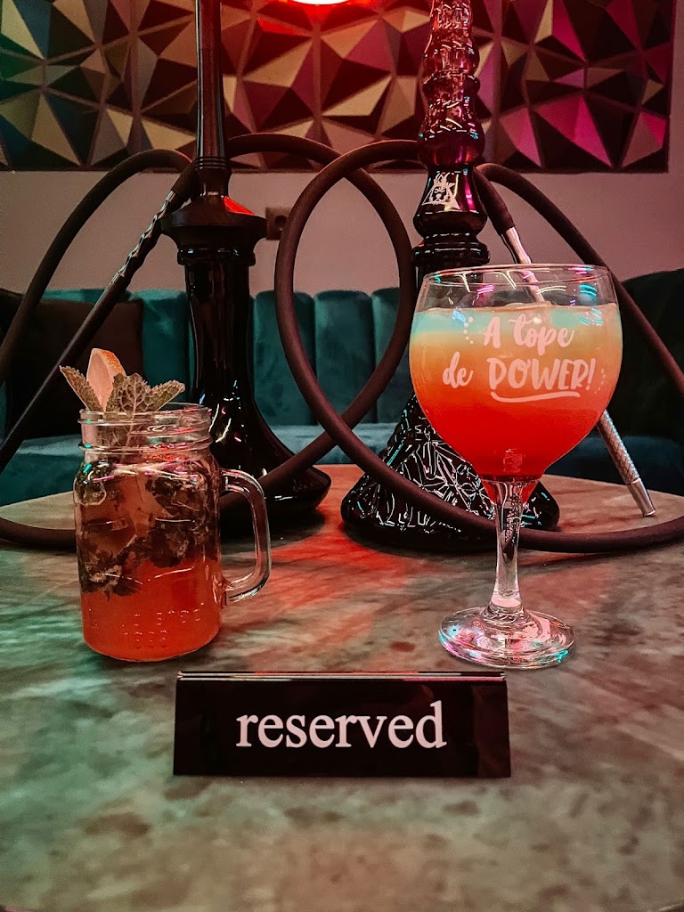 Night Shisha — Comida y bebida