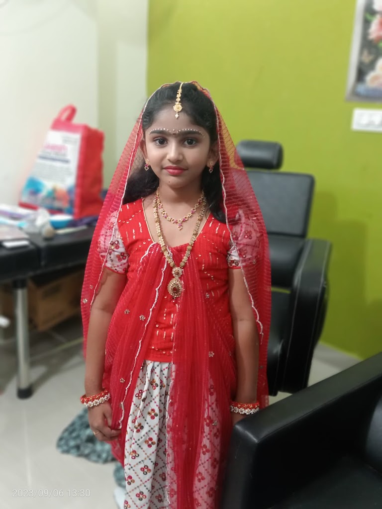 Alekya Beauty Parlour