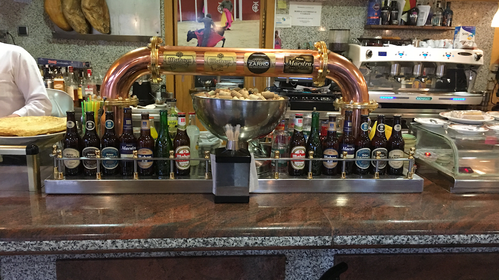 Cafeteria Pena Cerveceria Restaurante