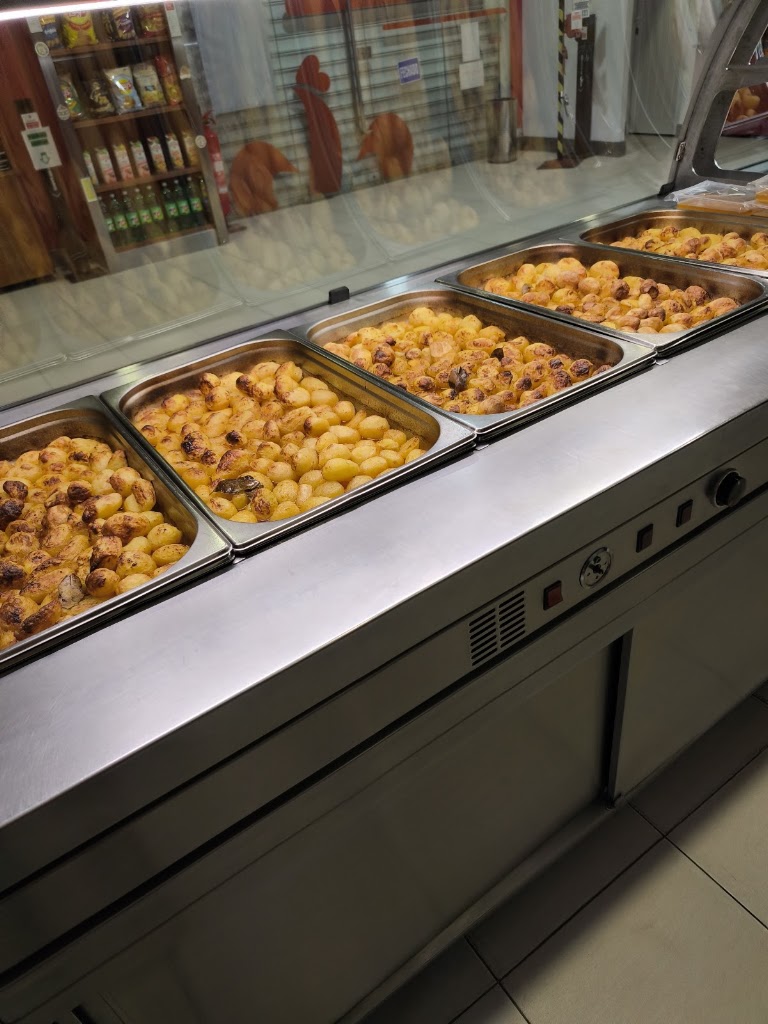 Rei dos Frangos Montijo — Ambiente