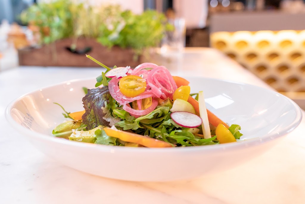 Restaurante El Ancla — Comida y bebida