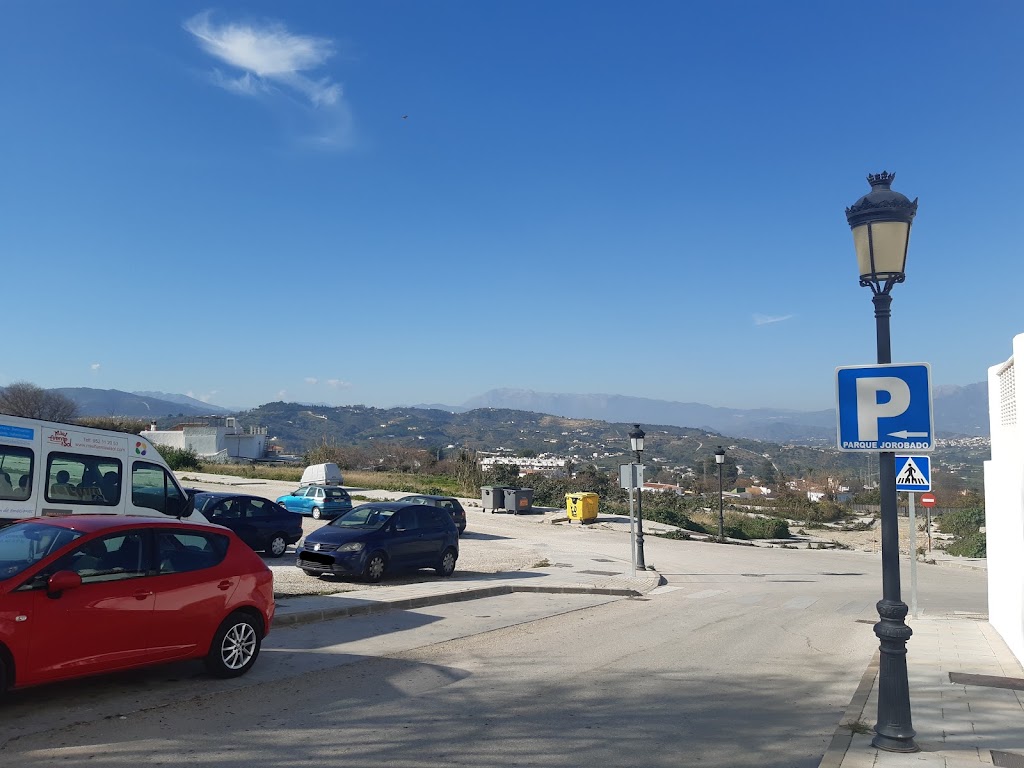 Aparcamiento El Jorobado — Estacionamiento