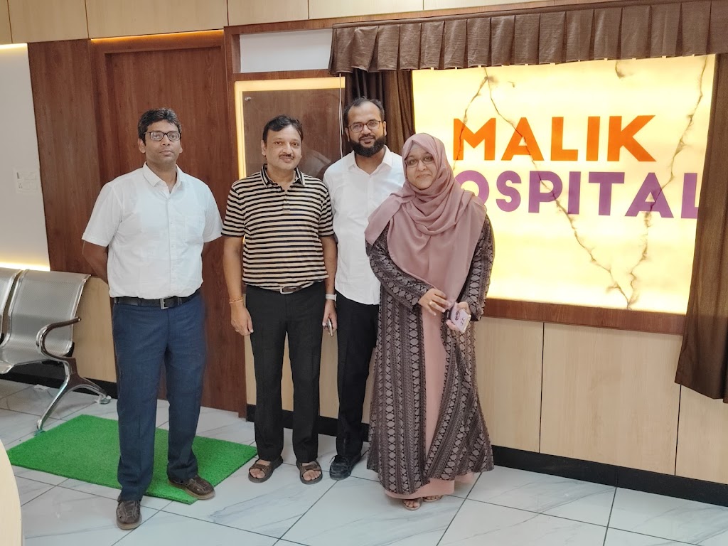 Dr. Dr Malik M Azharuddin